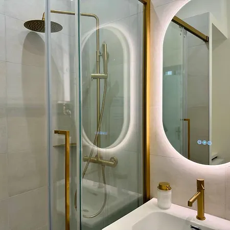 Du Port - Porte Marine Apartment *
